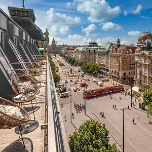 Hotel apartamentowy Vn17 Rooftop By Adrez, Praga