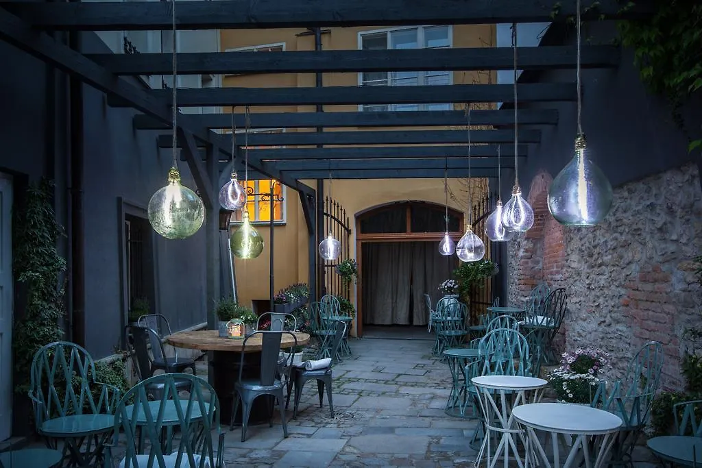 Cathedral Prague Apartments Apartmanhotel